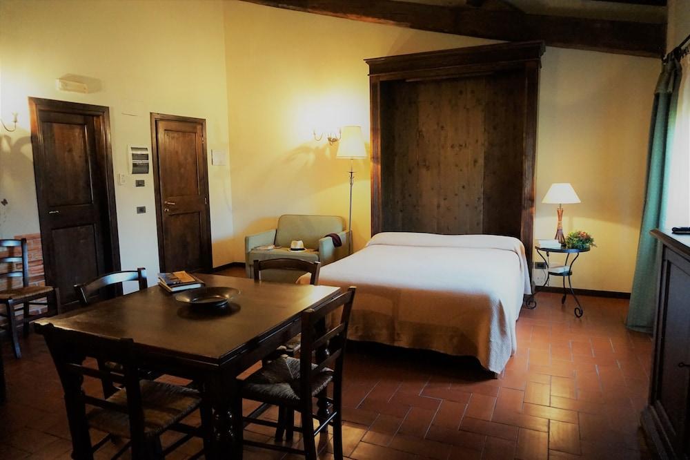 Agriturismo Antico Borgo Poggitazzi Terranuova Bracciolini Exterior foto